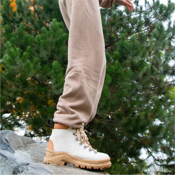THESUS The Weekend hiking boots - Picture 1 of 13